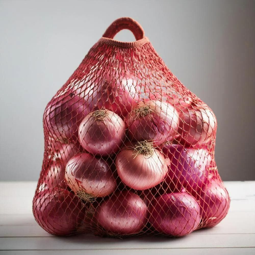 Onion (Approx. 900 g - 1000 g)